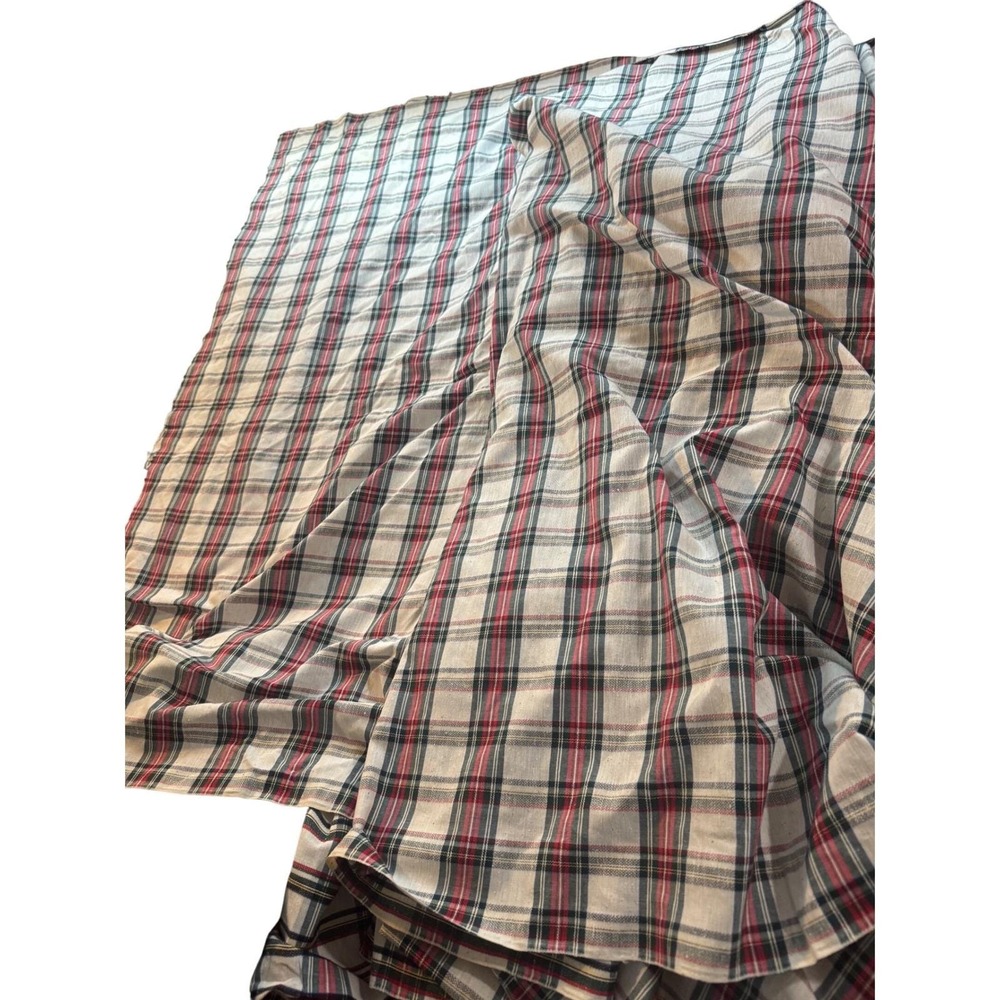 Vintage Holiday Plaid tartan Fabric – Large 15+‎ Yard Piece | 1970's